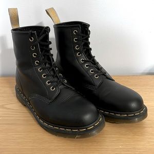 Dr. Martens VEGAN 1460 FELIX LACE UP BOOTS